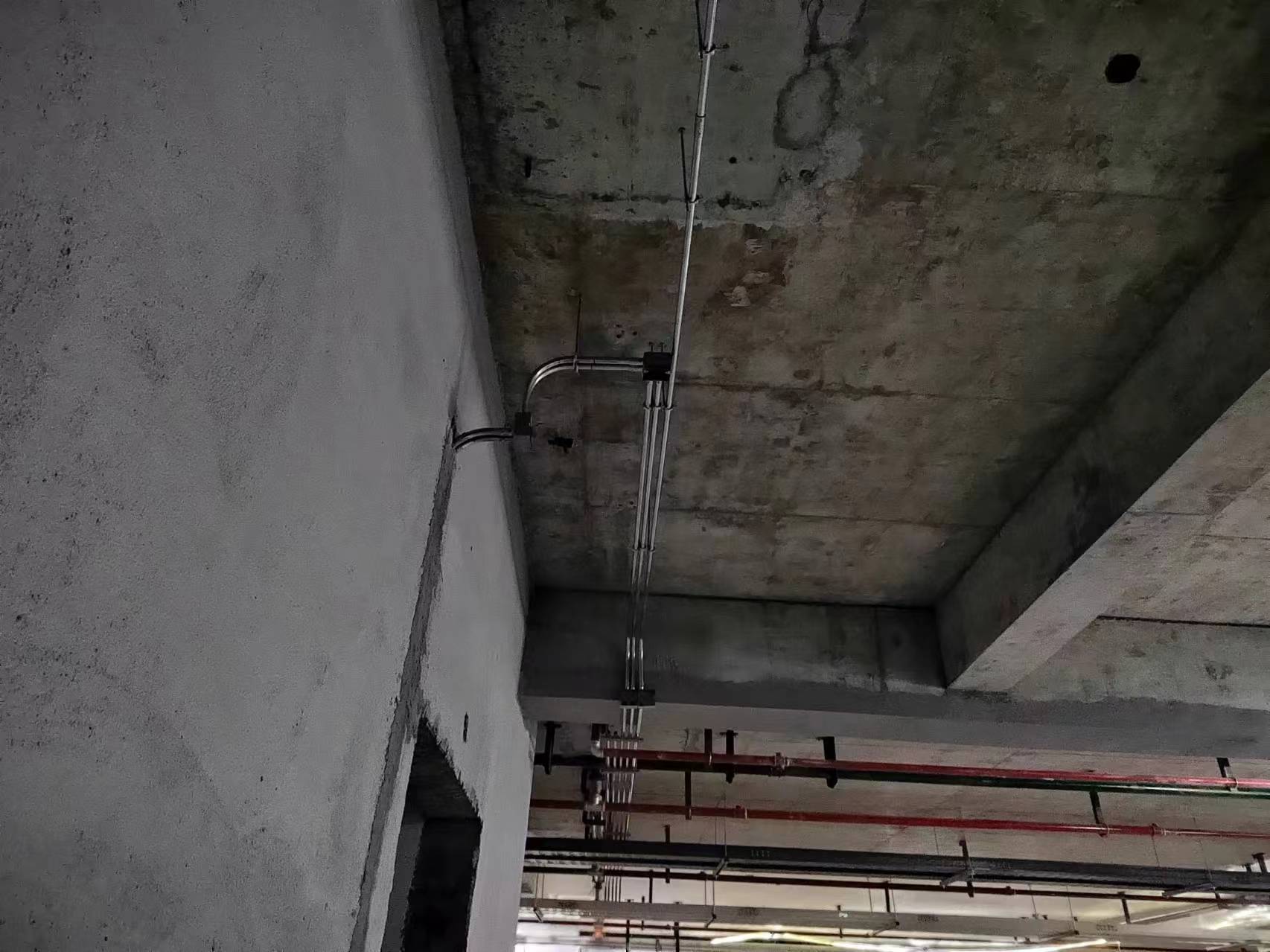 漕河泾智慧弱电工程加速推进 技术咨询赋能施工现场